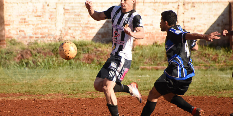 ÚLTIMO TREN. Entre hoy y mañana se definen los semifinalistas del torneo.