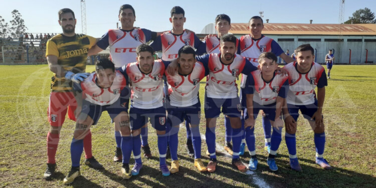SABOR AMARGO. Mado Delicia estuvo a punto de forzar los penales. Ganaba 3 a 1 cuando el partido fue suspendido. (Foto gentileza C.Reble).