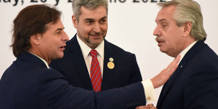 CUMBRE. Los presidentes del MERCOSUR se encontrarán el lunes y martes que viene en Iguazú.