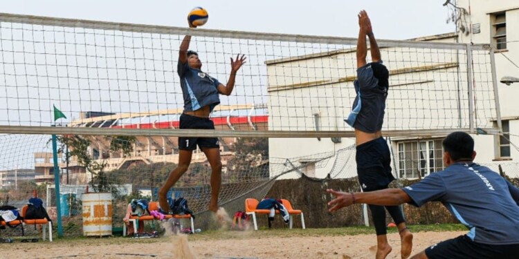 POR LOS AIRES. Marcos, a puro entrenamiento en el CeNARD, en la previa  del viaje a Colombia para el Suramericano.