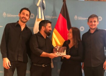 Músicos del Litoral llevaron el encanto chamamecero a Europa