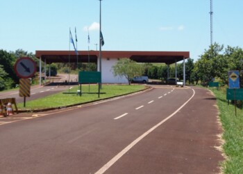 Brasil amenaza con cerrar el puente Andresito-Capanema