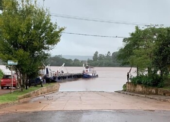 En San Javier también está suspendido el servicio de balsa