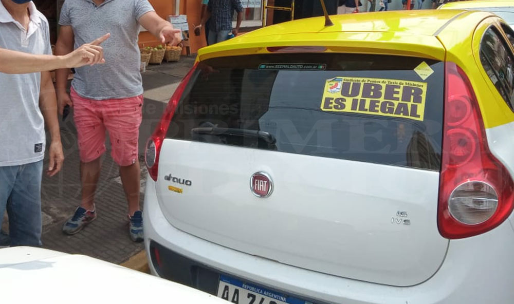 Taxistas de Posadas reclaman por el “favoritismo” del municipio hacia Uber