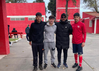 Tres misioneros, al semillero del Rojo