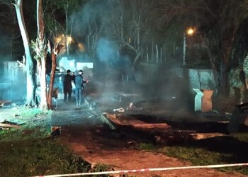 Juzgarán a acusada de incendio en el que murieron un padre y su hijo