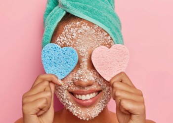 Cómo hacer una buena  limpieza facial detox en casa