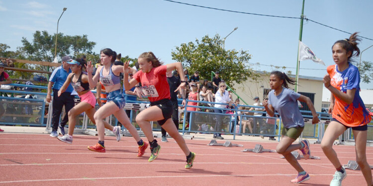 ESCENARIOS. El atletismo tendrá acción en el Ian Barney y el CePARD.