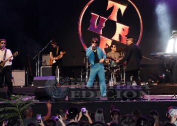 La banda argentina Turf le puso ritmo al Black Friday en Posadas