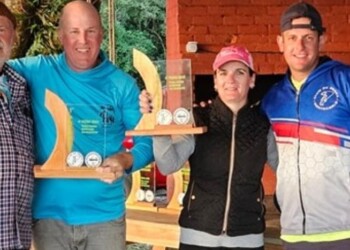 A poco pique, ganancia de foráneos