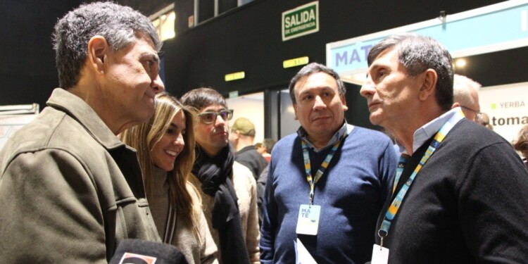 SOBERANÍA INDUSTRIAL. El titular del INYM explicó la importancia del instituto como ente regulador de la economía de los productores yerbateros de la región.