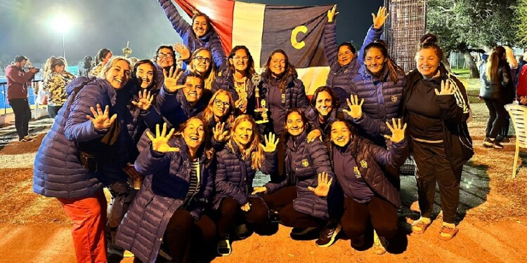 TOP CINCO. Las chicas de Centro de Cazadores Azul terminaron quintas.