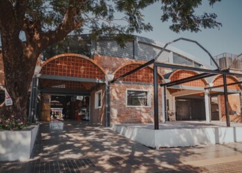 Avanza la obra del paseo peatonal en el Mercado Villa Urquiza