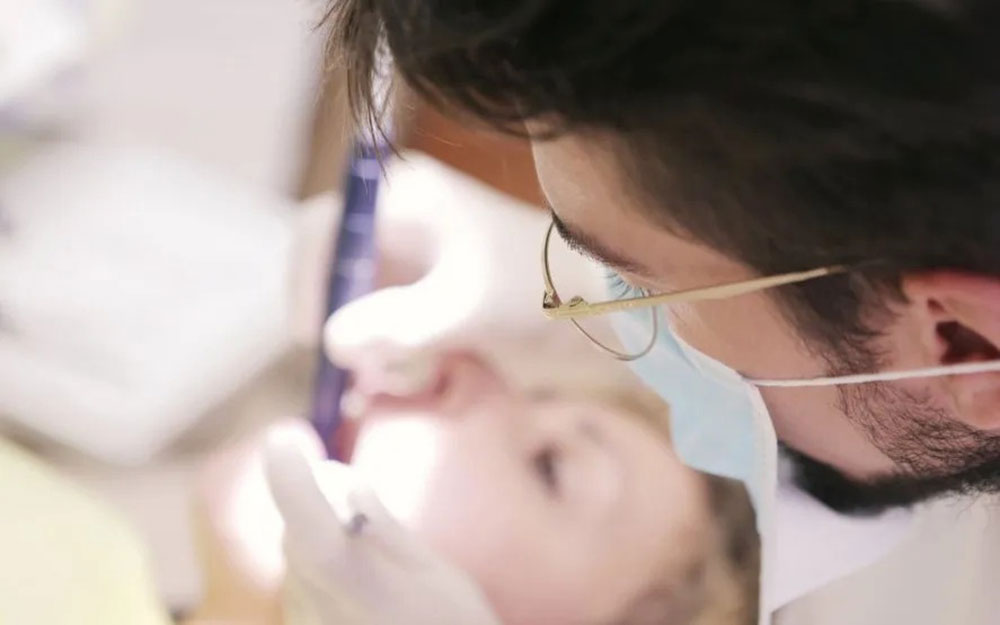 En lo que va de agosto, los insumos odontológicos aumentaron un 50%