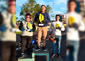 Picadas: el cuarto de milla vivió su gran fiesta en la pista del Rosamonte