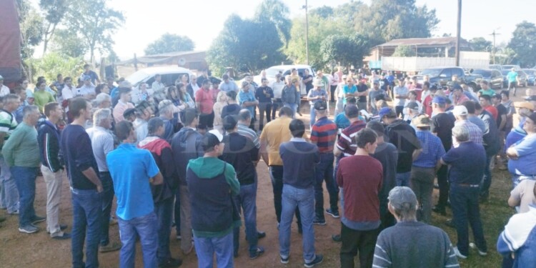 PRIMERA ALERTA. El sábado 5 de agosto fue la primera reunión de Productores Autoconvocados, que se manifestaron contra los “controles abusivos”.