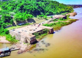 Balsa entre Eldorado y Mayor Otaño: “Entre esta semana y el próximo martes comenzaría a funcionar”