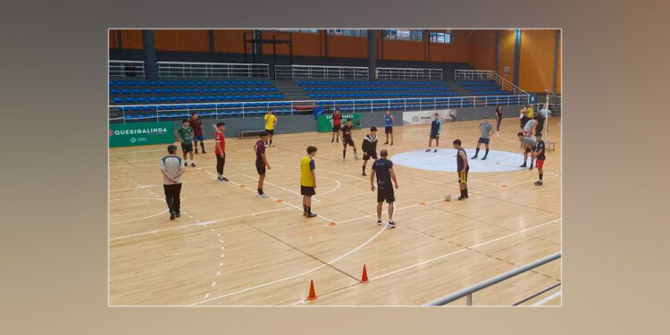 ENTRENAMIENTOS. Los chicos trabajaron tanto en el CePARD en el "Finito".