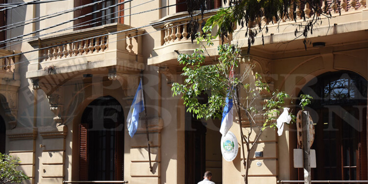 OTRA POLÉMICA. El tribunal de calle La Rioja y un nuevo fallo devuelto por el STJ.
