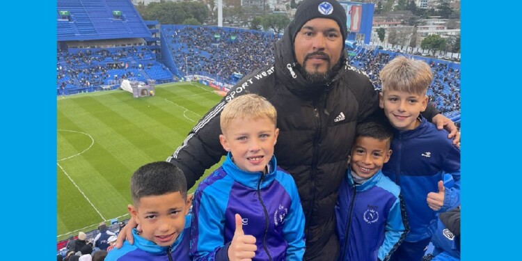 FUTURO. Sosa, Ruzak, Galeano y De Melo, junto a Da Silva, de Nápoles.