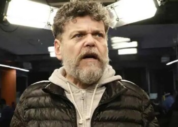 Alfredo Casero fue detenido en Ezeiza por agredir a un fanático