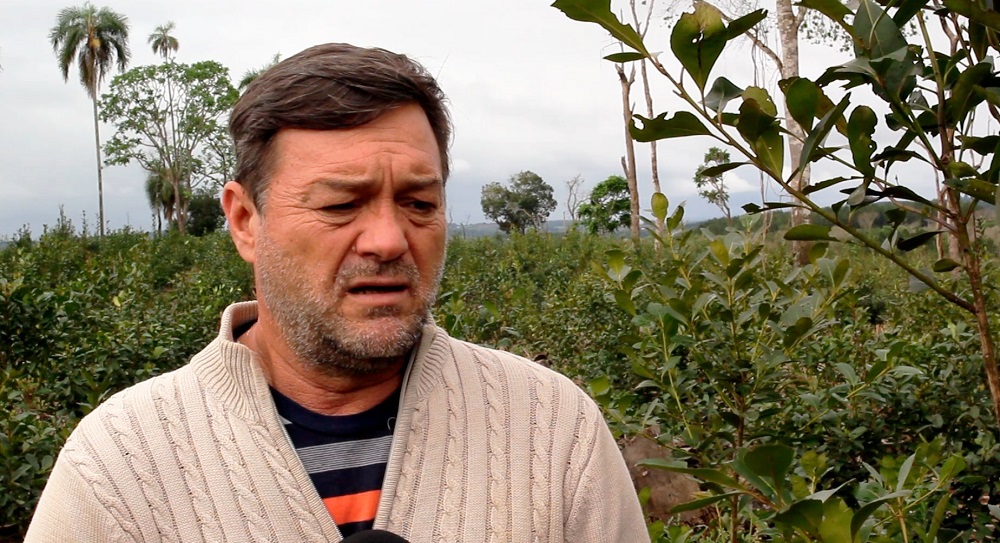 “Cacho” Bárbaro: “Hay una mafia del tabaco que te aprieta para que te quedes quieto y si no, te meten preso”