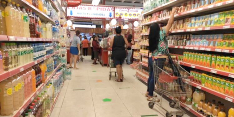 RETRACCIÓN. Los clientes disminuyeron sus consumos y concurren más veces por semana al supermercado.