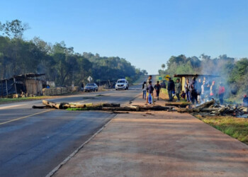 Por reclamos de tierras, en Mártires cortaron la ruta 103