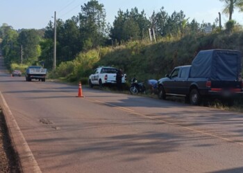 Despistó una moto en Oberá y dos mujeres resultaron heridas