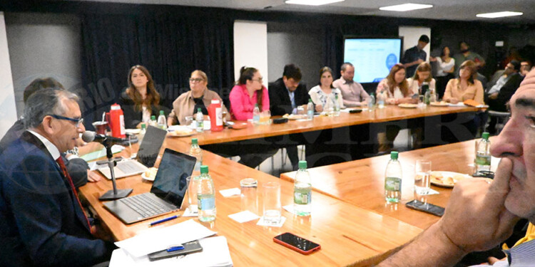 PRESUPUESTO. Los funcionarios elevaron sus presupuestos para 2024 y rindieron cuenta de la gestión en curso.