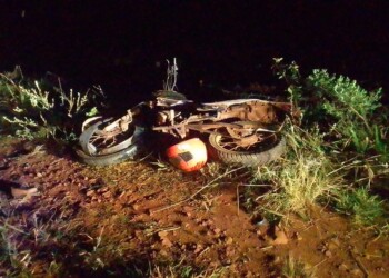 Un adolescente falleció tras un choque entre dos motocicletas en Tobuna