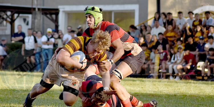 CARA A CARA. Tacurú y Centro volverán a verse hoy, en esta oportunidad para definir al campeón del Regional B.