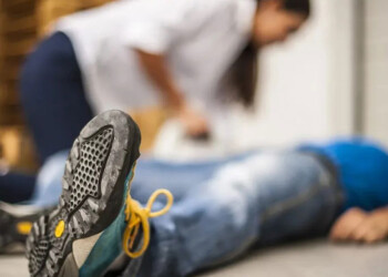 Muerte súbita: ¿sabemos qué hacer si alguien se desploma a nuestro lado?