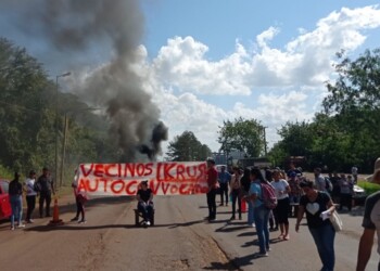 Cortan el tránsito para que vuelva el colectivo