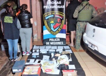 Más de siete millones de pesos en un kiosco narco de Villa Cabello