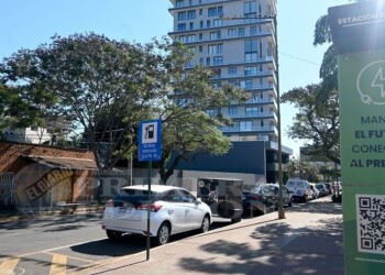 Posadas cuenta con un surtidor gratuito de recarga para autos eléctricos