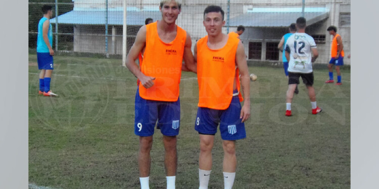 BIENVENIDO. Yamil Cáceres volvió a Nacional y se reencontró con Corvalán. (Foto gentileza C.Reble).