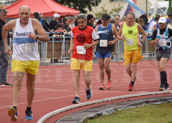 Los Máster copan la pista del CePARD