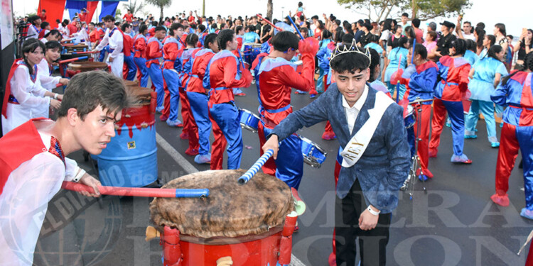 Estudiantina 2023: con el ritmo a flor de piel