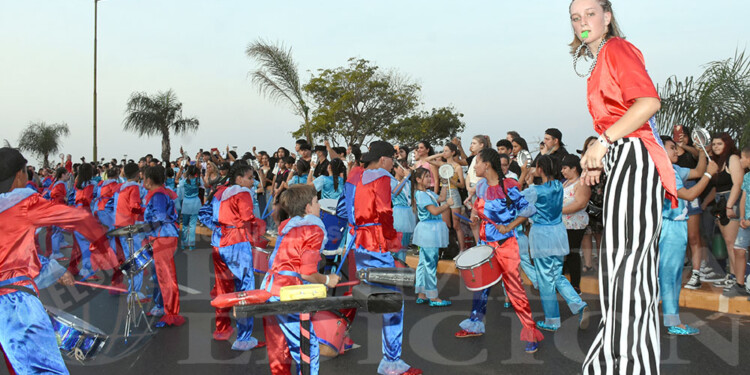 Estudiantina 2023: con el ritmo a flor de piel