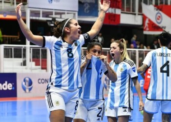 Futsal femenino: Con la misionera Cecilia López en cancha, Argentina derrotó a Chile y está invicta