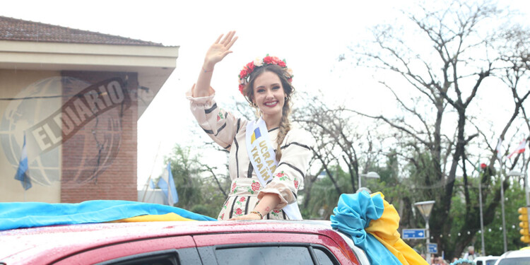 El tradicional desfile dio inicio a la 43ª Fiesta Nacional del Inmigrante