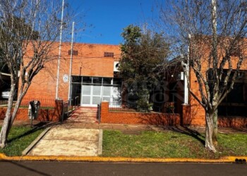 A juicio dos hermanos acusados de balear a un playero en un asalto