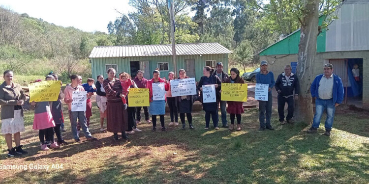 RECLAMO. Padres aluden no haber sido escuchados, a pesar de haber presentado una nota a la supervisora escolar.