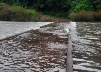 Por la crecida del arroyo Yabotí, el acceso a los Saltos del Moconá está cerrado