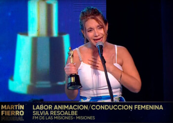 Silvia hizo historia: es la primera misionera ganadora del Martín Fierro en su rubro radial