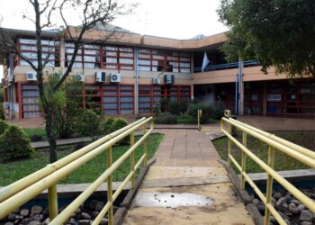 La UNaM arrancó el proceso para digitalización de sus expedientes