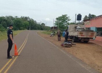 Choque entre un camión y una moto dejó como saldo una joven herida