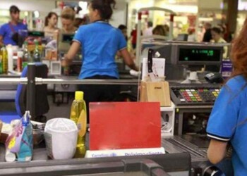 El Día del Empleado de Comercio se corre al lunes 25