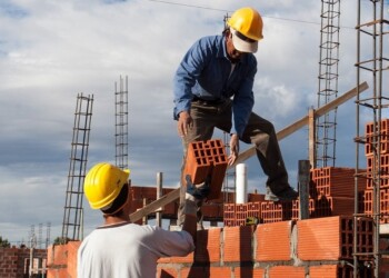 Misiones tiene uno de los salarios en dólares más bajos de Argentina